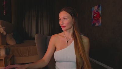 Beatrice_Brise live cam on Cam4
