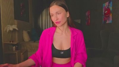 Beatrice_Brise live cam on Cam4