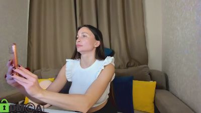 Beatrice_Brise live cam on Cam4