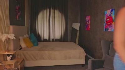 Beatrice_Brise live cam on Cam4