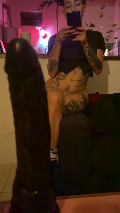 Beatrixxxtv live cam on Cam4