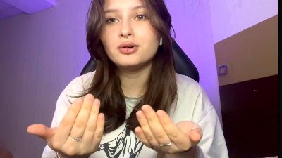 BeatrizWujcik live cam on Cam4