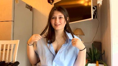 BeatrizWujcik live cam on Cam4