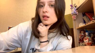 BeatrizWujcik live cam on Cam4