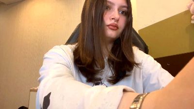 BeatrizWujcik live cam on Cam4
