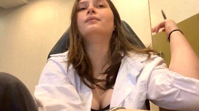 BeatrizWujcik live cam on Cam4