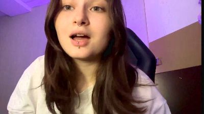 BeatrizWujcik live cam on Cam4