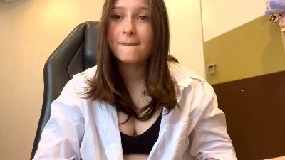 BeatrizWujcik live cam on Cam4
