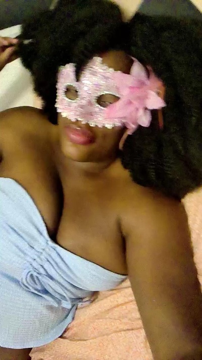 BeautifulHearts live cam on Cam4