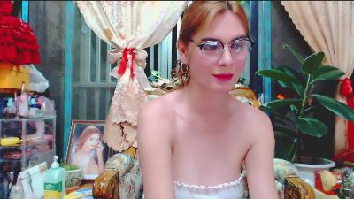 BeautyQueen29 live cam on Cam4