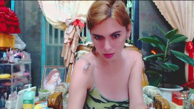 BeautyQueen29 live cam on Cam4