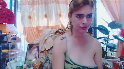 BeautyQueen29 live cam on Cam4