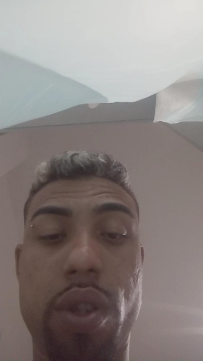Bebeto5502 live cam on Cam4