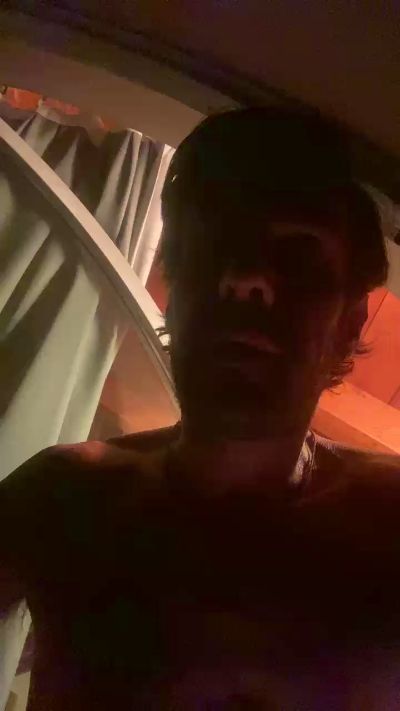 Bebo232323 live cam on Cam4