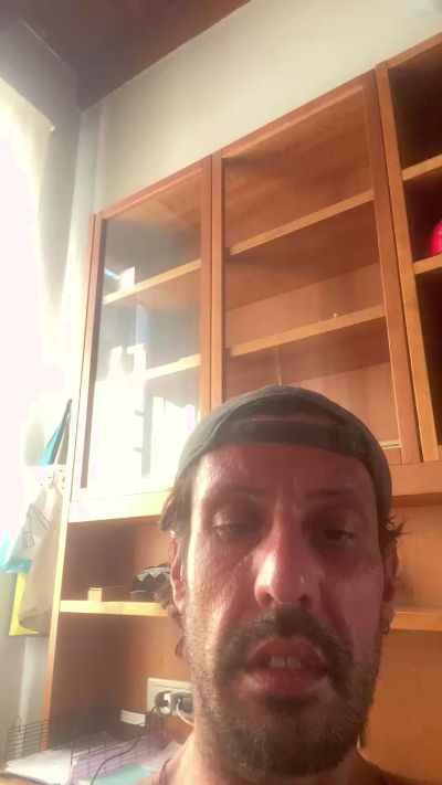 Bebo232323 live cam on Cam4