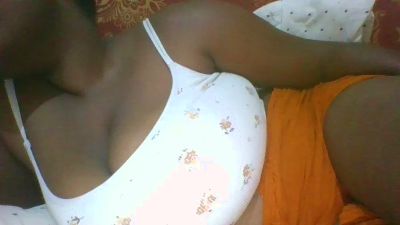 Bebswee1 live cam on Cam4