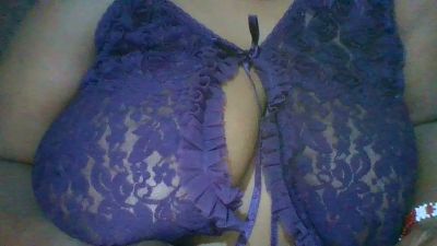 Bebswee1 live cam on Cam4