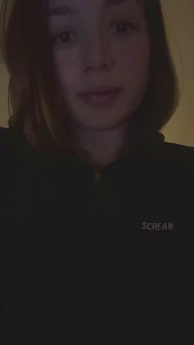 Beca262000 Live Cam on Cam4