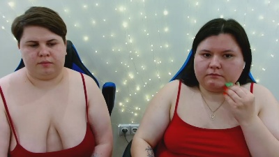 BeckyAndEllen live cam on Cam4