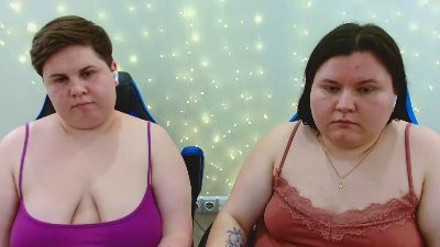 BeckyAndEllen live cam on Cam4