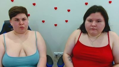 BeckyAndEllen live cam on Cam4