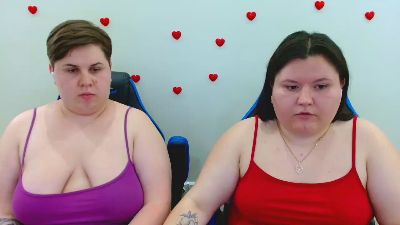 BeckyAndEllen live cam on Cam4