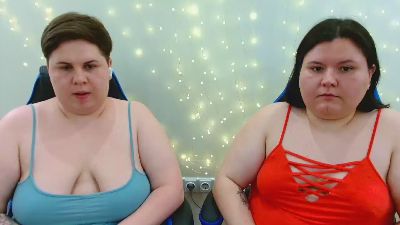 BeckyAndEllen live cam on Cam4