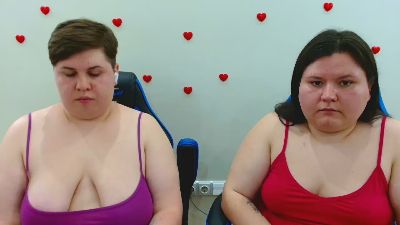 BeckyAndEllen live cam on Cam4