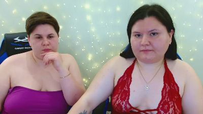 BeckyAndEllen live cam on Cam4