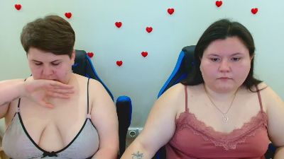 BeckyAndEllen live cam on Cam4