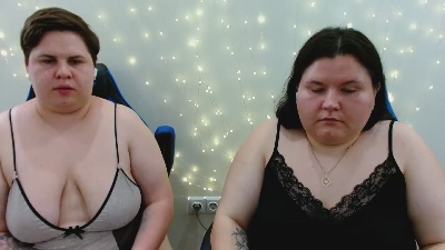 BeckyAndEllen live cam on Cam4