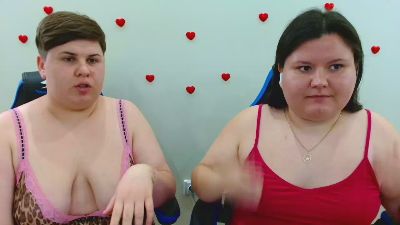 BeckyAndEllen live cam on Cam4