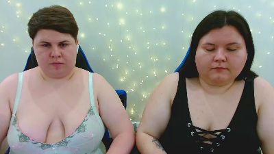 BeckyAndEllen live cam on Cam4