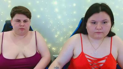 BeckyAndEllen live cam on Cam4