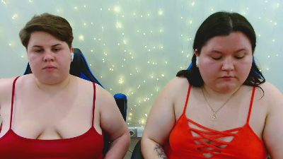 BeckyAndEllen live cam on Cam4
