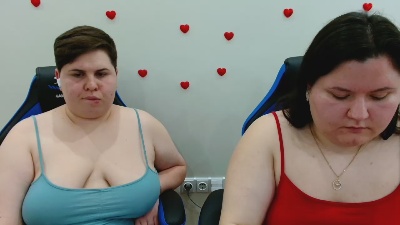 BeckyAndEllen live cam on Cam4