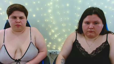 BeckyAndEllen live cam on Cam4