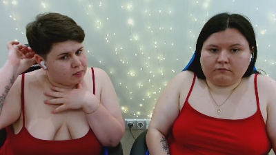 BeckyAndEllen live cam on Cam4