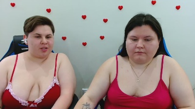 BeckyAndEllen live cam on Cam4