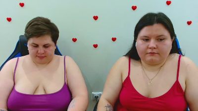 BeckyAndEllen live cam on Cam4