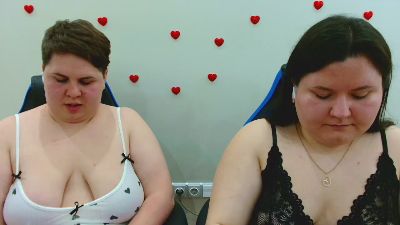 BeckyAndEllen live cam on Cam4