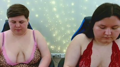BeckyAndEllen live cam on Cam4