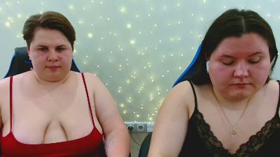 BeckyAndEllen live cam on Cam4