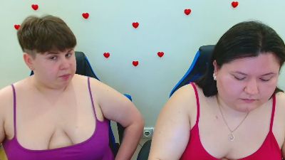 BeckyAndEllen live cam on Cam4