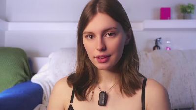BeckyEves live cam on Cam4