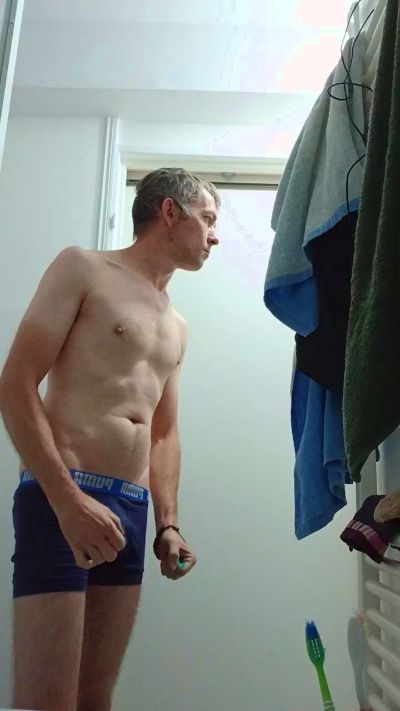 Becquet live cam on Cam4