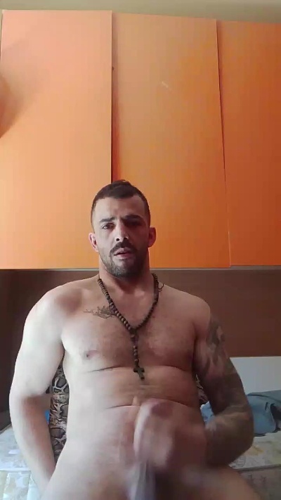 Bedrol1 live cam on Cam4