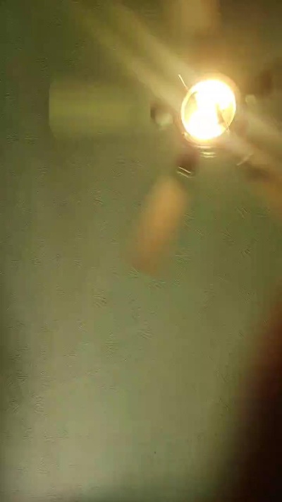 Bedroomeyes69 live cam on Cam4