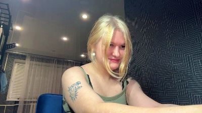 BeeBalyeat live cam on Cam4