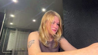 BeeBalyeat live cam on Cam4